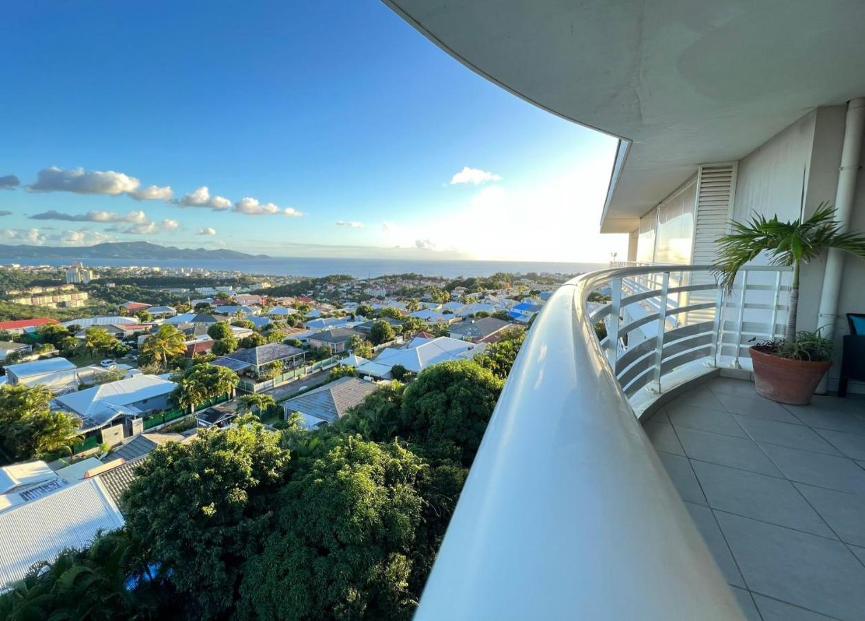 Appartement De Standing Vue Mer Schoelcher Dış mekan fotoğraf